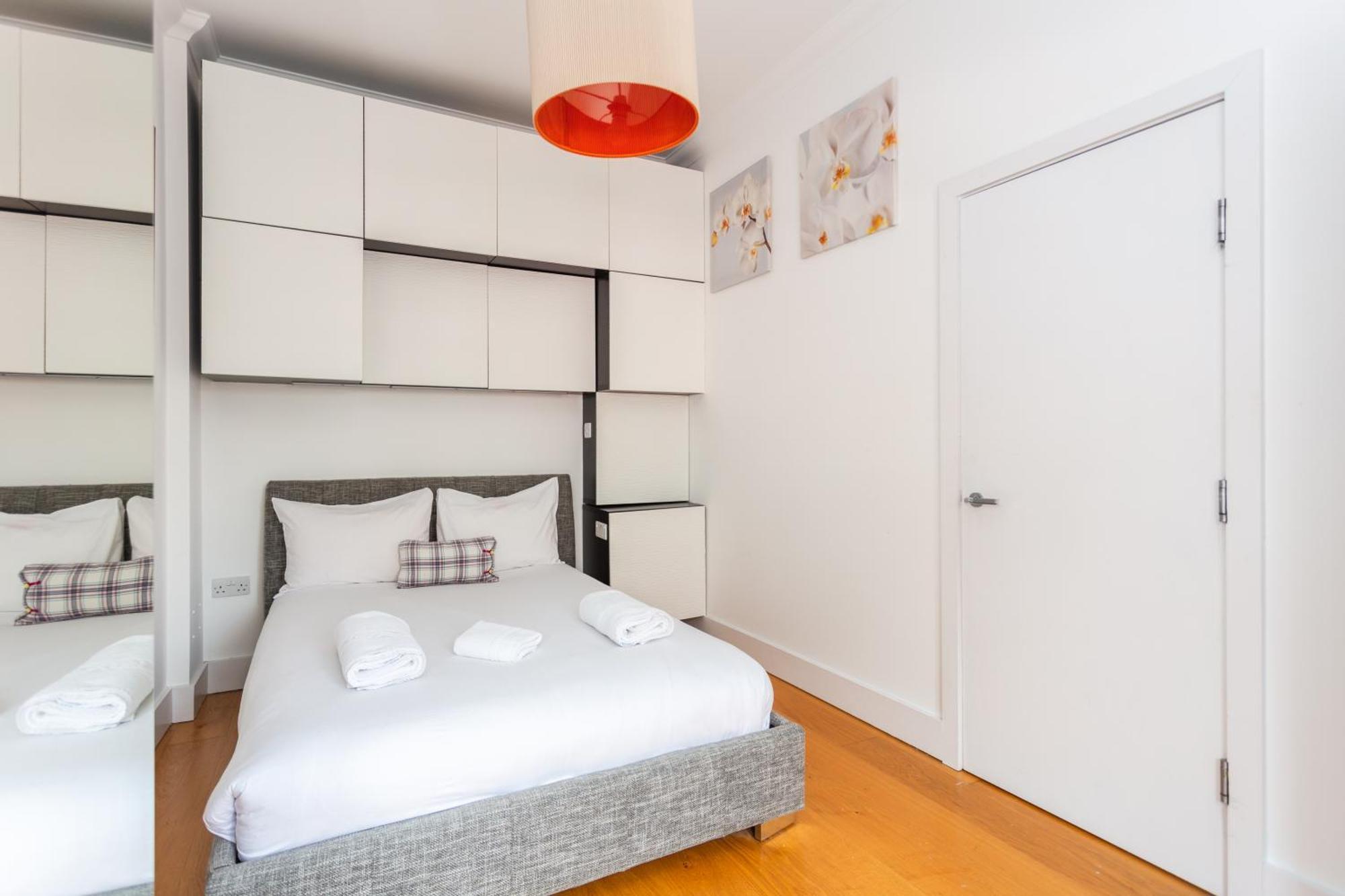Homely 1 Bedroom Apartment In The Heart Of Vibrant Camden ロンドン エクステリア 写真